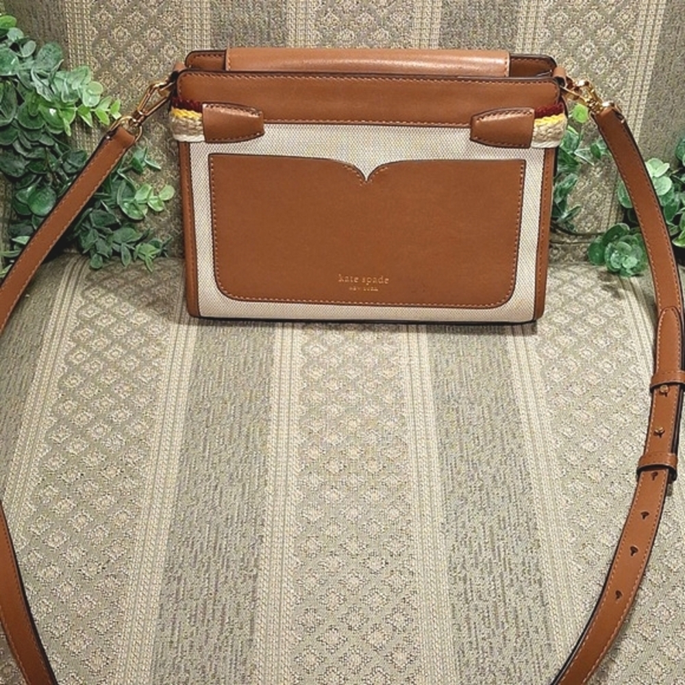 Kate Spade Toujours Medium Crossbody Bag - Picture 4 of 16